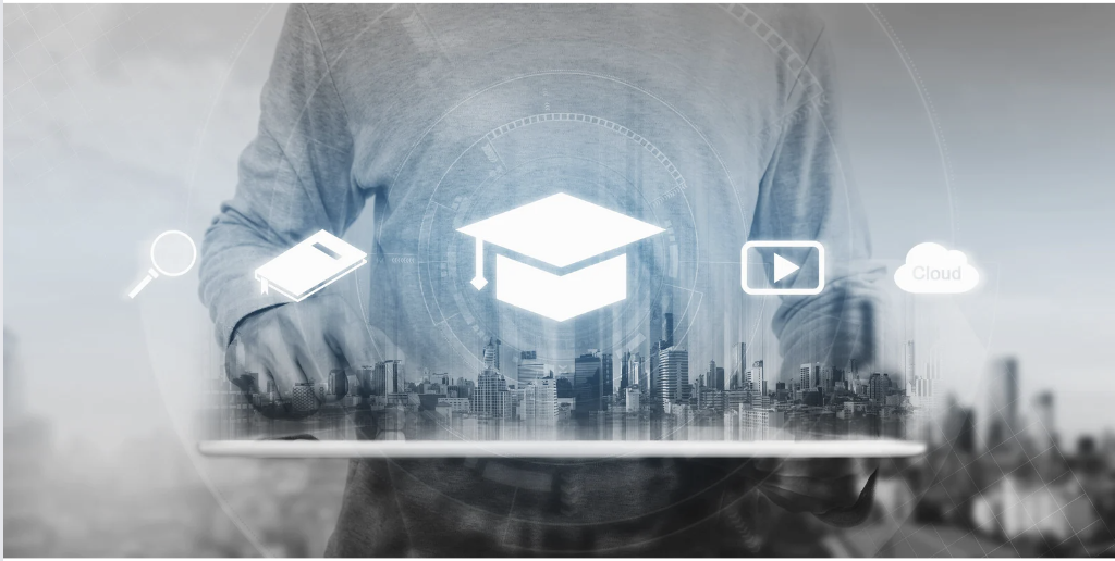 Online Eğitim Entegrasyonunun Önemi ve Öğretmenler İçin Online Platformların Yararları